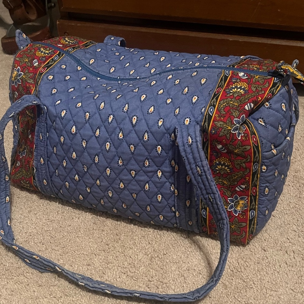 Vera Bradley duffle bag